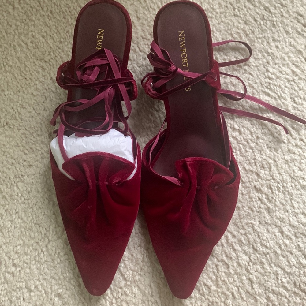 Newport News Strappy Velvet Heels